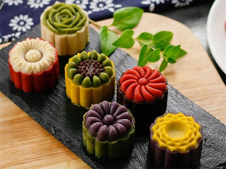Dạo một vòng quanh Châu Á, ngắm bánh trung thu của những người bạn láng giềng