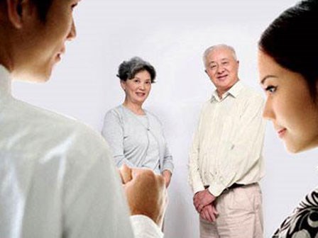 Cả nhà vợ coi tôi như “con trâu tốt”, trăm việc đều trút lên đầu tôi