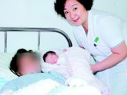 Bất ngờ bị biến thành 