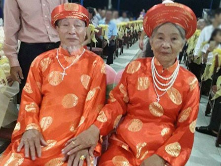 Cháu trai khoe 