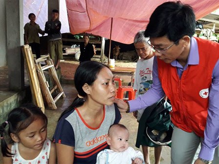 Hai bố con đang ngủ bị sét đánh chết thương tâm