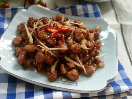 Thịt kho mắm ruốc - bụng no mà miệng vẫn còn thèm!