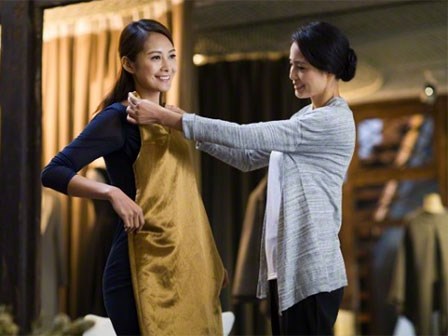 Vui mừng khi nghe lén được cuộc nói chuyện của mẹ chồng và hàng xóm