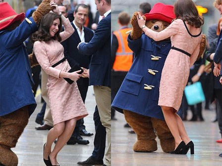 Công nương Kate bất ngờ xuất hiện rạng rỡ, khiêu vũ trên sân ga London