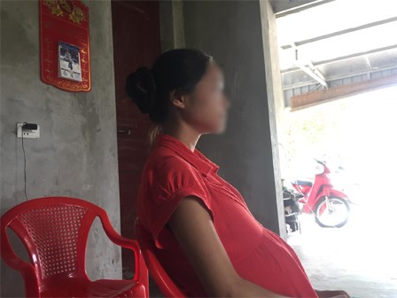 Hà Nội: Nữ sinh lớp 11 tố bị hàng xóm xâm hại đã sinh con trai