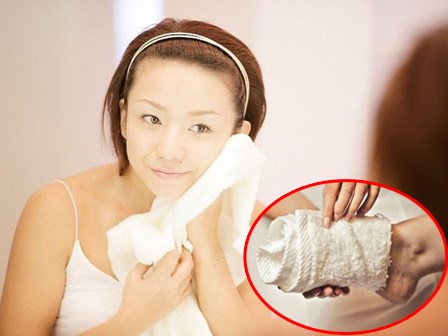 Đắp khăn nóng: Cách cực hay 