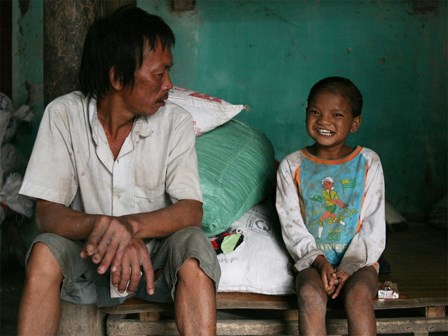 Tận cùng nỗi đau, sự khốn khổ của một gia đình có nhiều người tâm thần