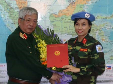 Nữ sĩ quan Việt Nam đầu tiên đi gìn giữ hòa bình Liên Hợp Quốc