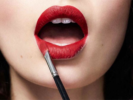 Không cần có võ, phụ nữ gặp