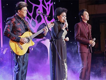 Ngây ngất với 