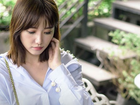 Hari Won: 'Tôi đau lòng vì lại gây phiền phức cho Tiến Đạt'