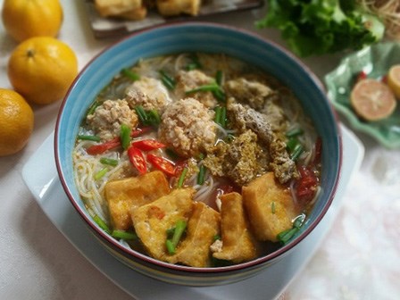Tham khảo ngay cách nấu bún riêu cua chuẩn ngon để đổi món cho cả nhà