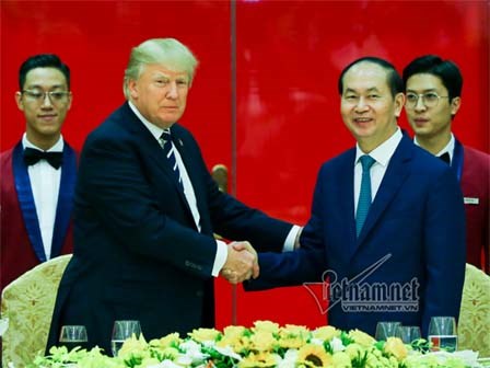 Trực tiếp: Tổng thống Donald Trump dự tiệc chiêu đãi Nhà nước