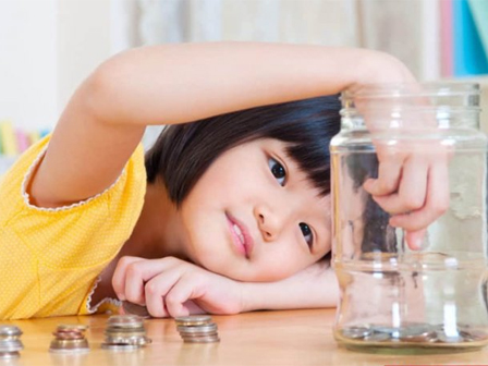 Tiền nhiều để làm gì và cách dạy con tiêu tiền từ lúc lên 3-4