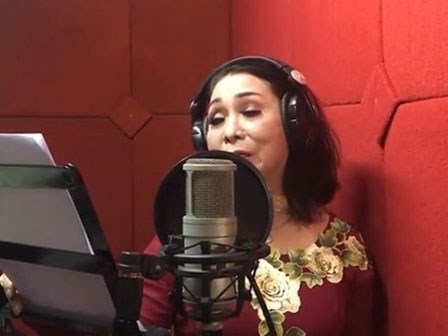 NSND Bạch Tuyết hát cải lương 'Đừng hỏi em' của Mỹ Tâm