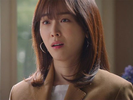 Chuyện ngược đời vợ hớn hở gửi điện hoa “hậu tạ” kẻ thứ ba