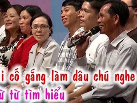 Bạn muốn hẹn hò: Người cha tội nghiệp hụt hẫng khi con trai bị từ chối phũ