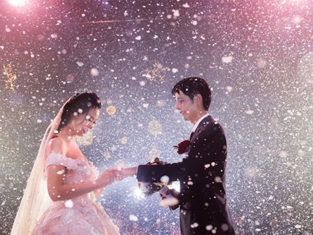 5 đám cưới nức tiếng vì độ xa hoa năm 2017: Dựng rạp mấy ngàn mét vuông, trang trí 6-7 tỷ đồng