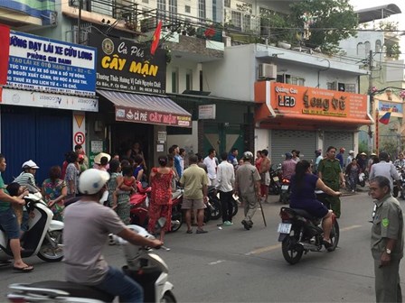 Gõ cửa phòng không thấy trả lời, người bạn hốt hoảng phát hiện cô gái trẻ tử vong với nhiều vết bầm tím trên mặt