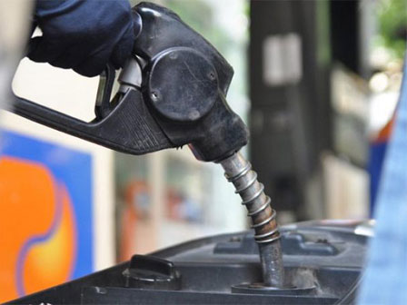 Xăng E5 ế nặng: Dân chê, Bộ muốn giải cứu-2