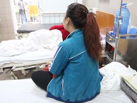 Chơi ma túy đá thiếu nữ 16 tuổi hôn mê 5 ngày đêm, tỉnh dậy không nhận ra bố