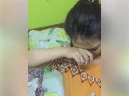 Vợ bầu chửa vượt mặt vẫn làm nũng đòi chồng cho đi chơi