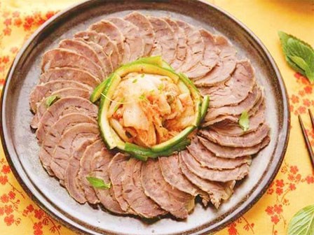 Cô giáo Hải Phòng chia sẻ cách làm bắp bò ngâm dấm giòn ngon, không lo bị màng đón Tết