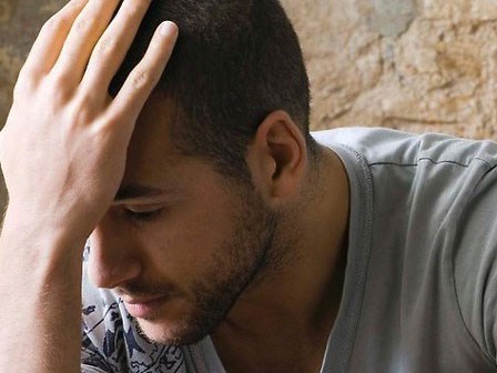 Bằng bát cơm khét, mẹ đã thành công trong việc lừa tôi để chính tay tôi đuổi vợ đi