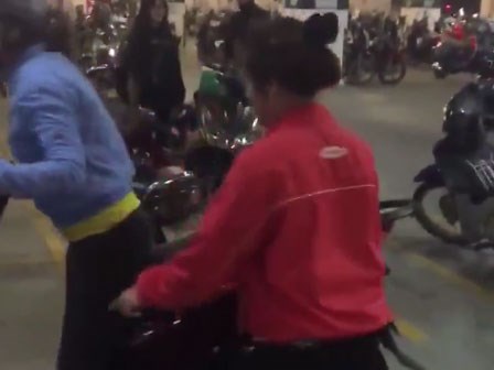 Giữa cơn bão U23 Việt Nam, đây là 1 clip không liên quan nhưng được chia sẻ chóng mặt!