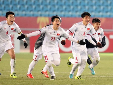 Sau chiến thắng của U23 Việt Nam tại trận tứ kết, vợ tôi như trở thành con người khác