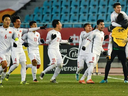 Thủ tướng đề nghị tặng Huân chương cho HLV Park Hang Seo, Quang Hải, Tiến Dũng và đội U23