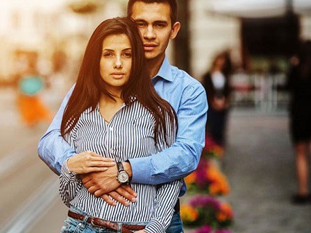 Khi say, em trai người yêu đã tiết lộ lý do ủng hộ tôi trở thành chị dâu khiến tôi giật mình sững sờ