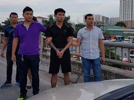 Lật mặt những