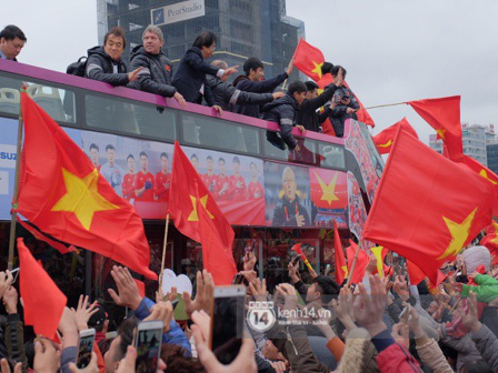 Cư dân mạng tình cờ phát hiện anh em cùng cha khác ông nội của Văn Hậu đi thi Olympia-4