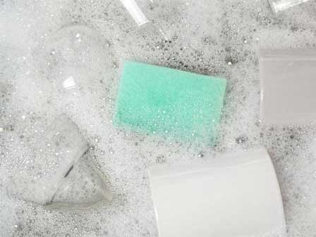 Bát vừa rửa xong đã mang khăn lau sạch, lỗi sai tai hại nhưng ai cũng tưởng đúng-5