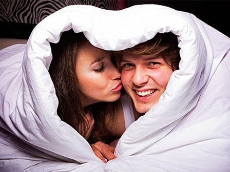 Ngày Tết sẽ đầm ấm hơn nếu bạn làm “chuyện ấy”