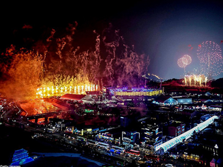 Vẻ đẹp thuần khiết của những nữ CĐV Triều Tiên-11