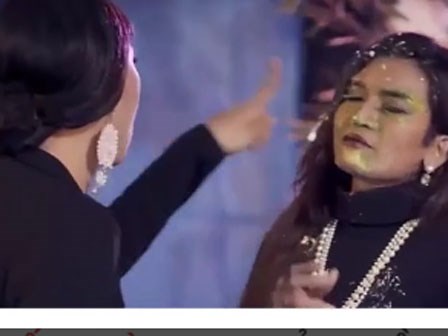 Chết cười với 