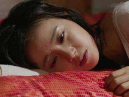 Chỉ một phút yếu lòng, tôi đã qua đêm với người cũ ngay trước đêm tân hôn