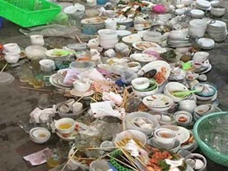 Nhà chồng sắp cưới ‘thử thách’ nàng dâu bằng mâm bát ‘khủng’, cô nàng hủy hôn bỏ về với bố mẹ