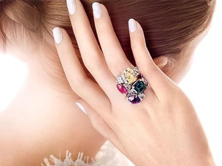 Từ ngón tay sẽ nhìn được phụ nữ nào có mệnh thiếu phu nhân, mệnh hưởng phúc trọn đời, mệnh phú quý không ai sánh bằng