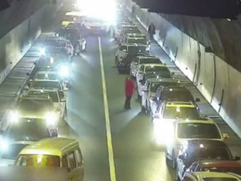 Cùng xem những bức ảnh sau để thấy tham gia giao thông không phải lúc nào cũng mệt mỏi-19