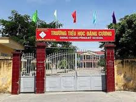 Vị hiệu trưởng phát minh hàng loạt quỹ thu trong suốt 7 năm-2