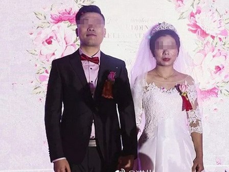 Bỏ ra hàng chục triệu cho bộ ảnh đám cưới, đôi vợ chồng trẻ nhận lại toàn ảnh cắt từ clip