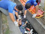 3 thanh niên vô tình đặt camera quay cảnh chính mình chết vì đuối nước-2