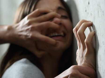 Giám đốc đài truyền hình Hàn Quốc từ chức vì con gái 10 tuổi hỗn láo với tài xế riêng-3