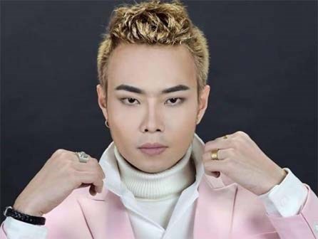 Clip: Nam Khang kể chuyện 