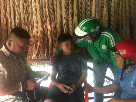 Lên mạng “săn” bạn tình đồng tính rồi dụ vào nhà nghỉ, trộm tài sản