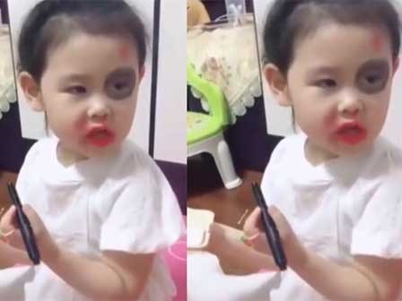 Chết cười với cô bé thích trang điểm