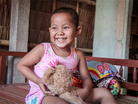 Bé gái hơn 3 tuổi đau đớn trải qua 2 lần phẫu thuật trị xạ u não-7